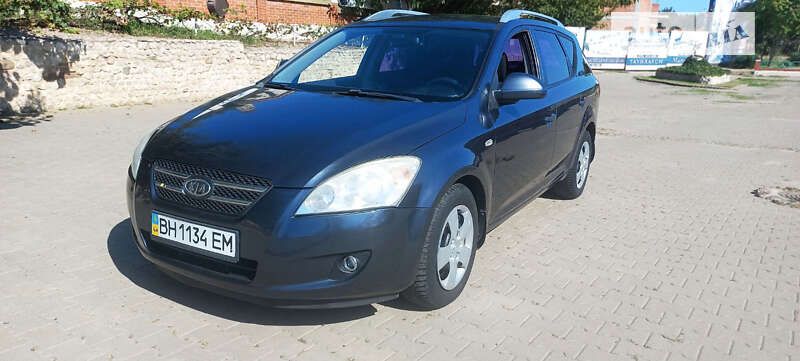 Kia Cee'd (2008)