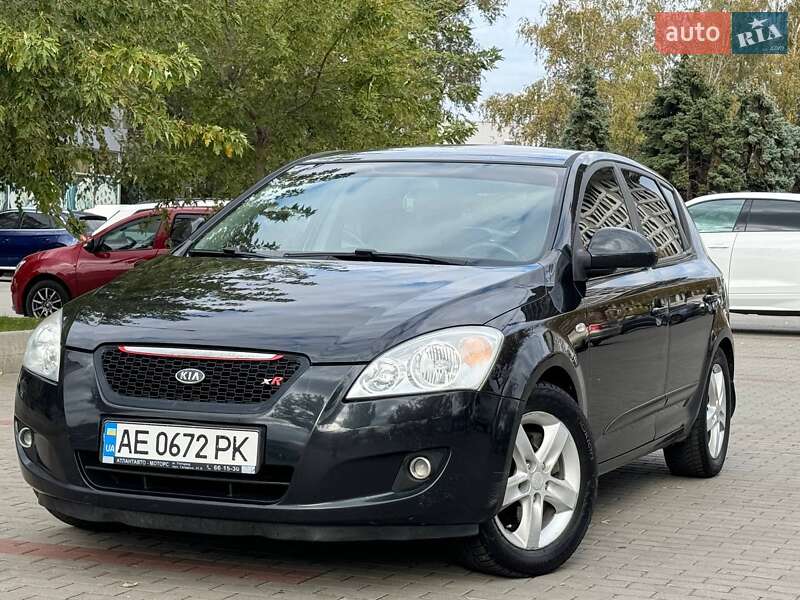 Kia Cee'd (2008)