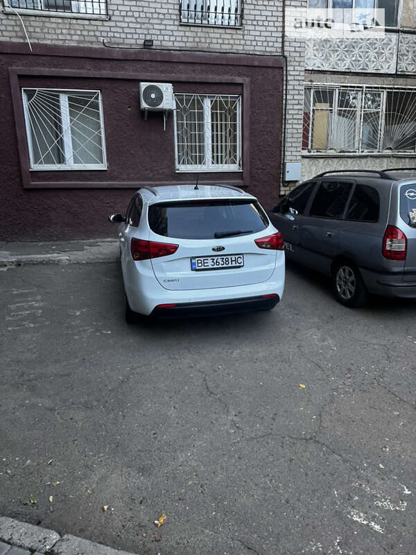 Kia Ceed (2013)
