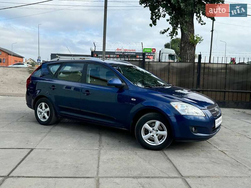 Kia Ceed (2007)
