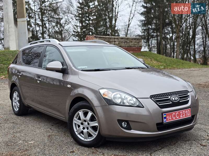 Kia Ceed (2008)