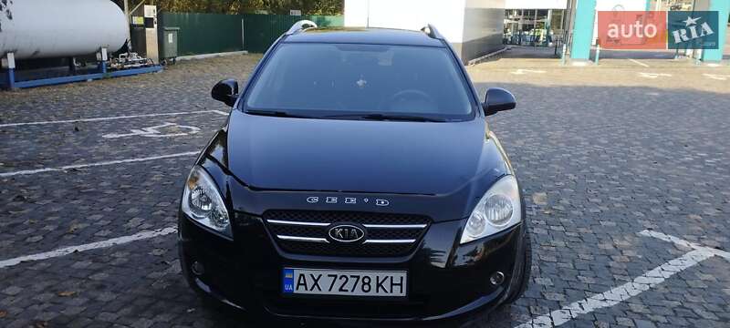 Kia Ceed (2008)