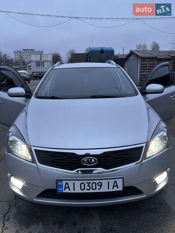 Kia Ceed (2009)