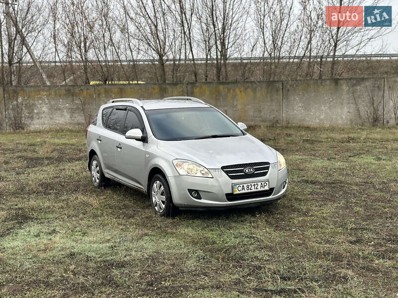 Kia Ceed (2009)