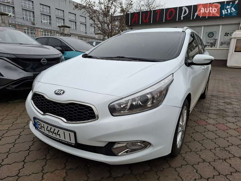 Kia Ceed (2013)
