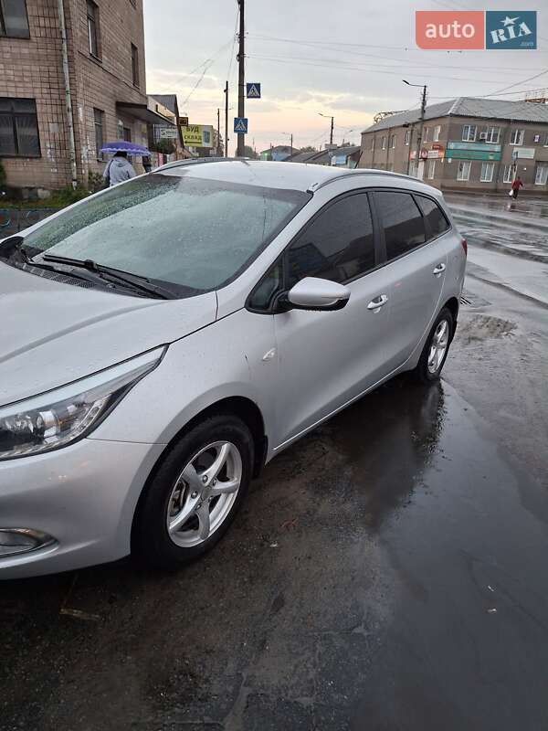 Kia Ceed (2013)