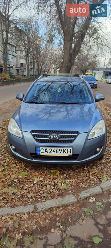 Kia Ceed (2008)