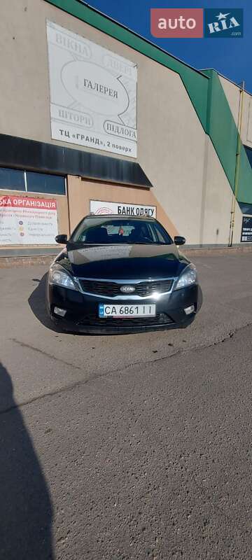 Kia Ceed (2009)