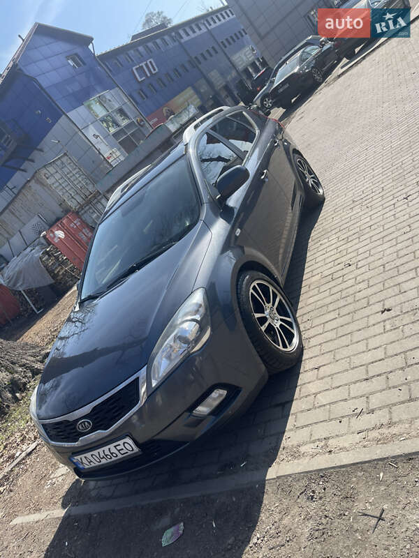 Kia Ceed (2011)