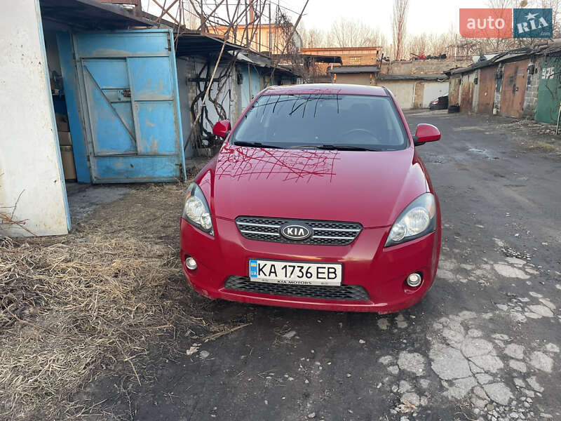 Kia Ceed (2008)