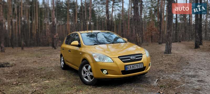 Kia Ceed (2008)