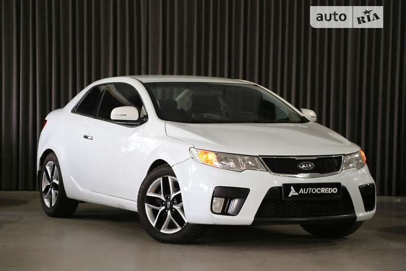 Kia Cerato koup (2012)
