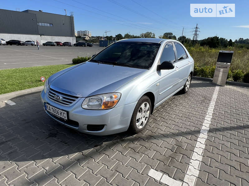 Kia Cerato (2006)