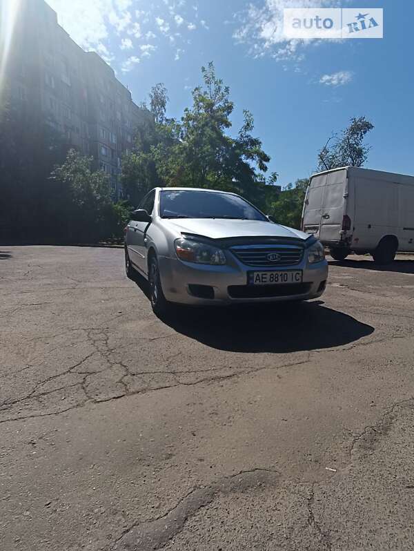 Kia Cerato (2007)