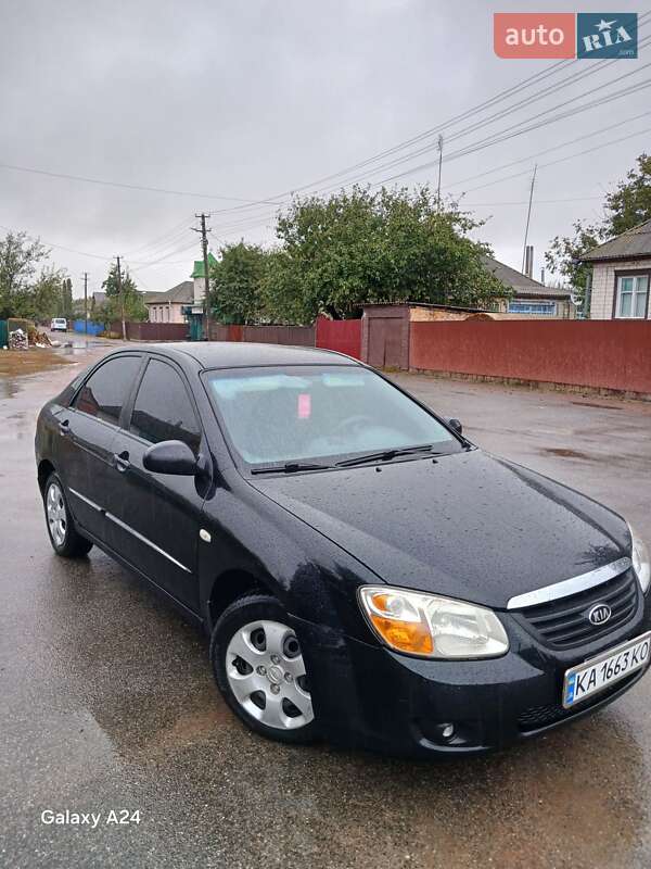 Kia Cerato (2007)