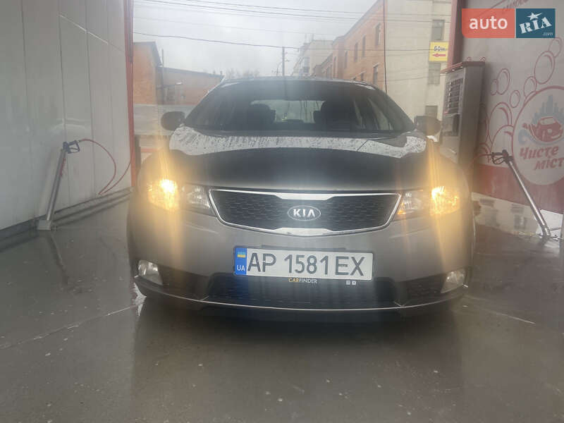 Kia Cerato (2011)
