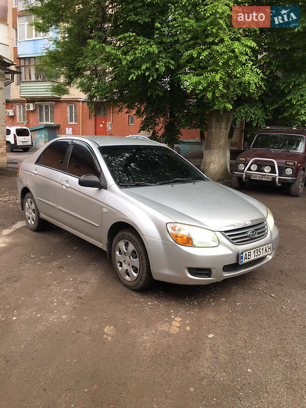 Kia Cerato (2007)