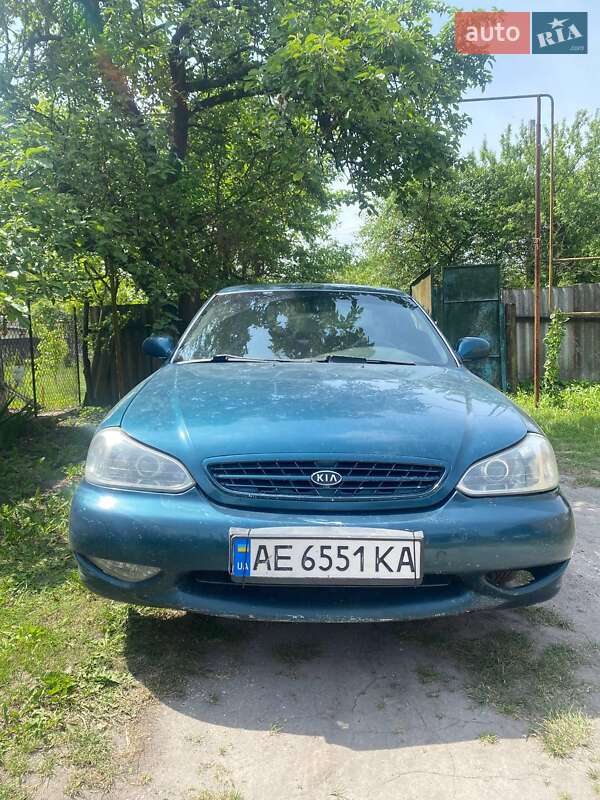 Kia Clarus (1998)