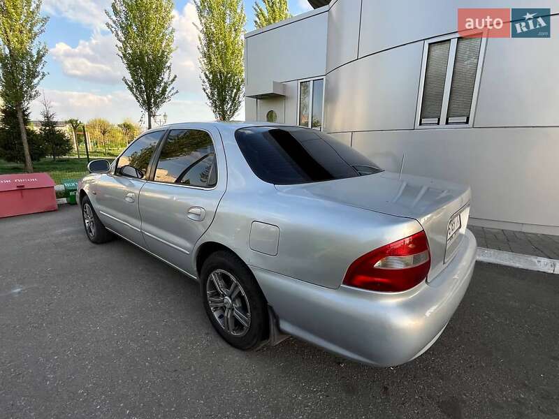 Kia Clarus (1998)