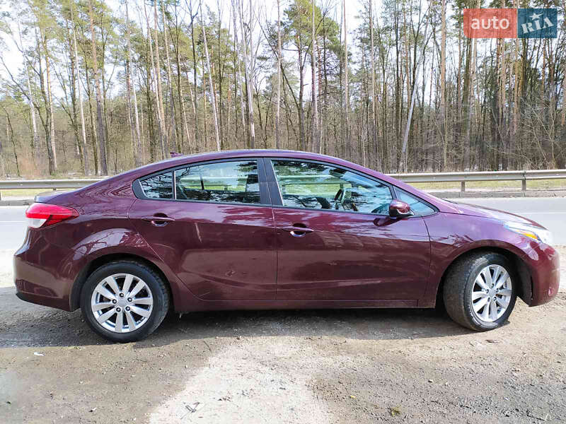 Kia Forte (2016)