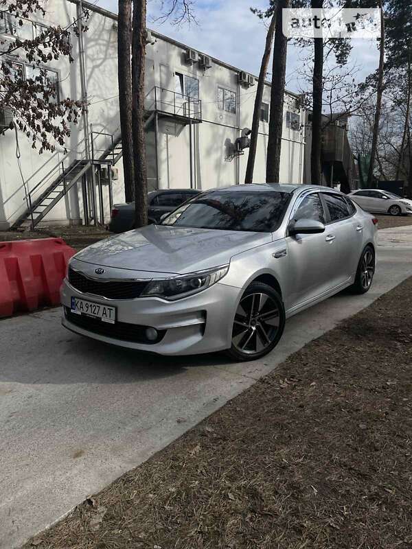 Kia K5 (2015)