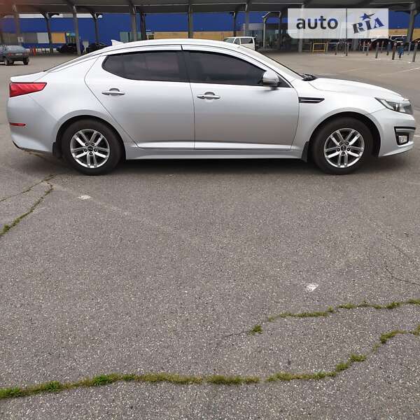 Kia K5 (2014)