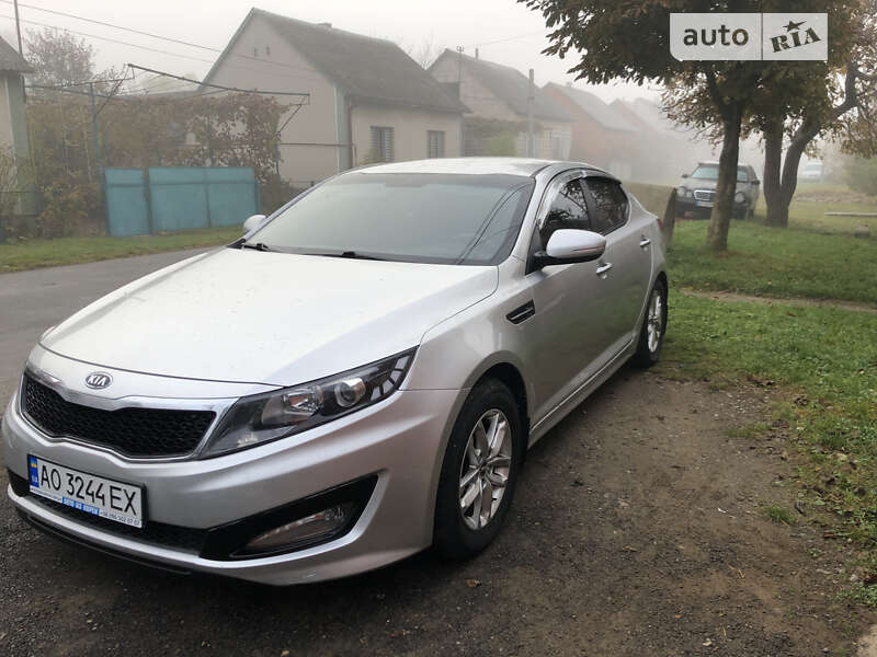 Kia K5 (2011)