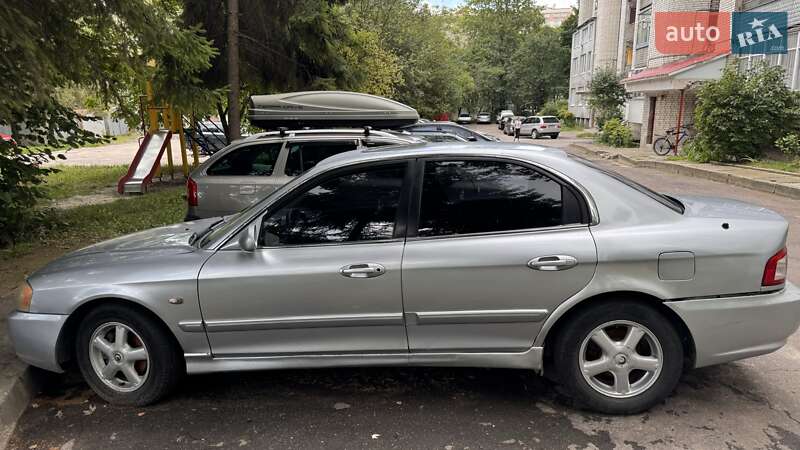 Kia Magentis (2004)
