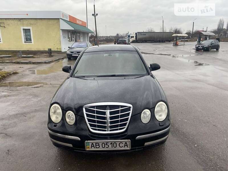 Kia Opirus (2005)
