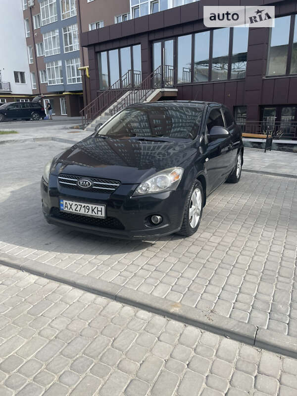 Kia Proceed (2008)