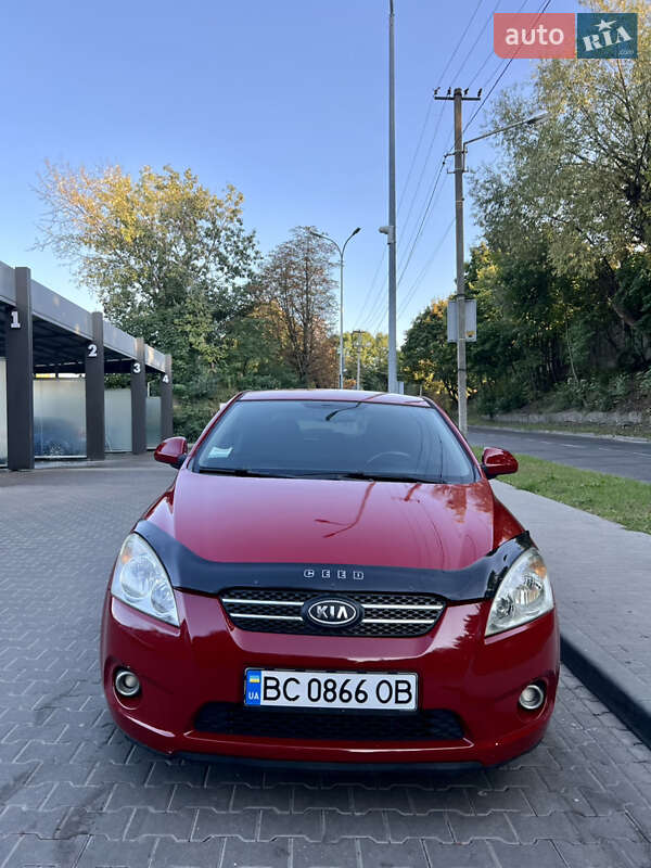 Kia Proceed (2008)