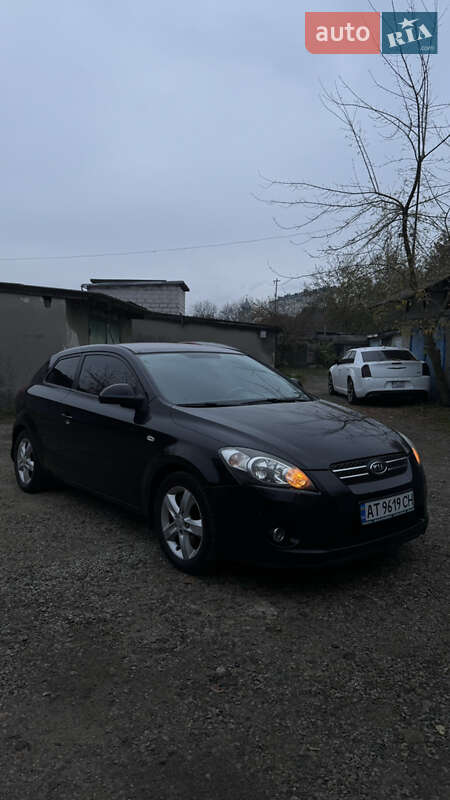 Kia Proceed (2008)