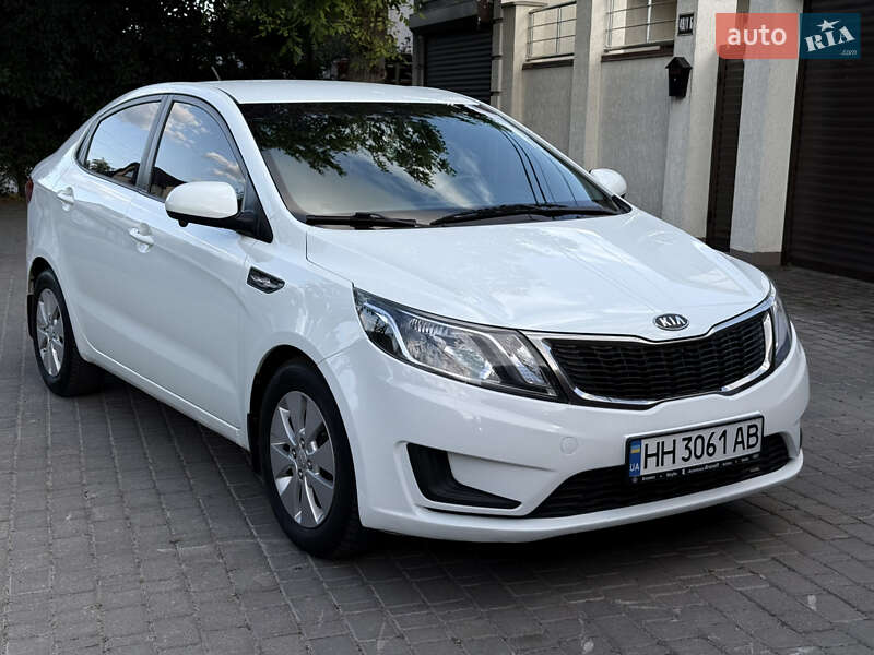 Kia Rio (2012)