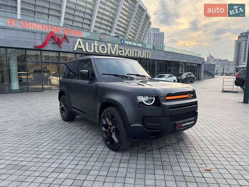 Land-rover Defender (2021)