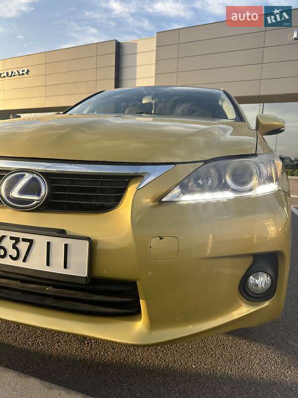 Lexus Ct (2011)