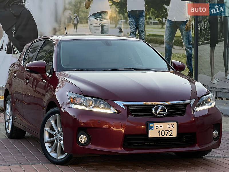Lexus Ct (2011)