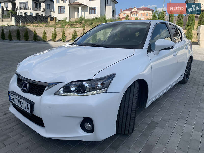 Lexus Ct (2011)