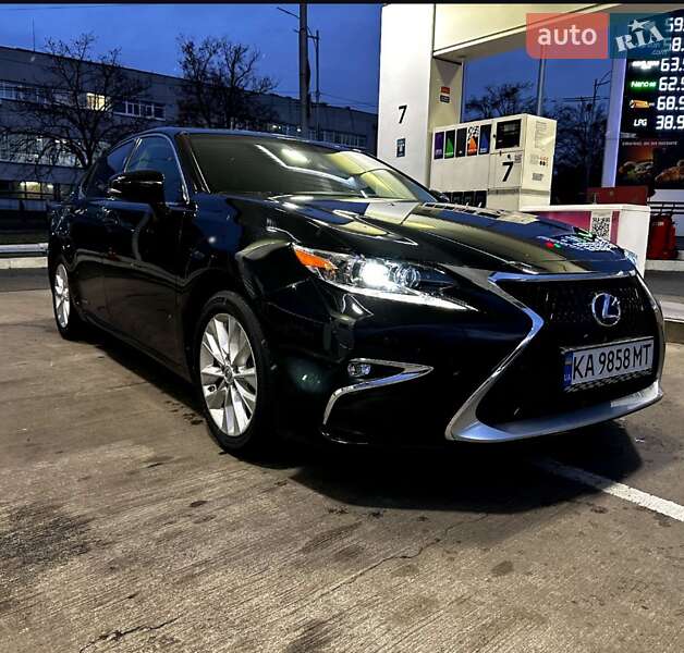 Lexus Es (2014)