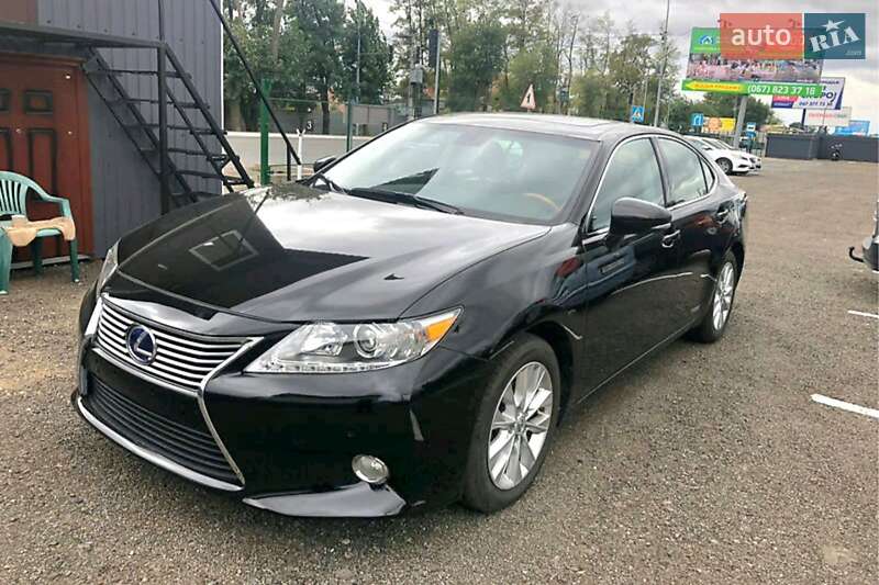 Lexus Es (2013)