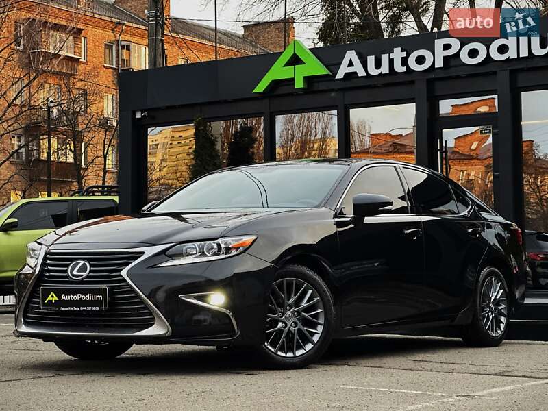Lexus Es (2018)