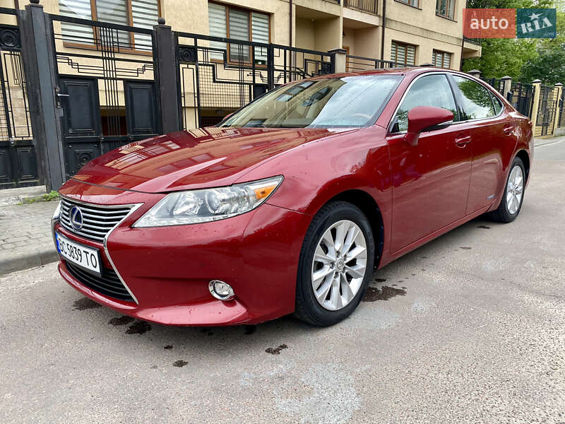 Lexus Es (2014)