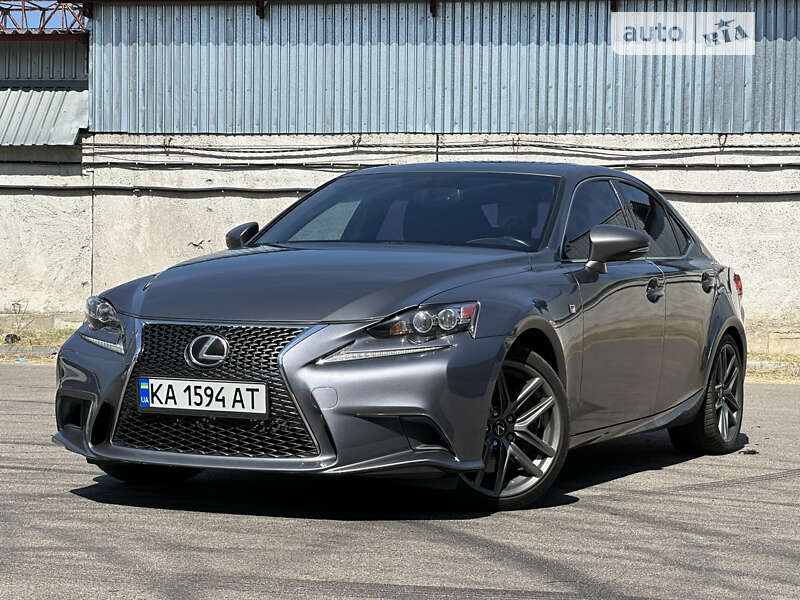 Lexus Is 200t (2016)