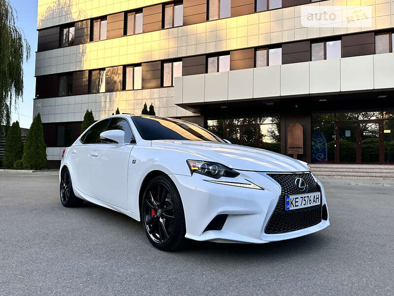 Lexus Is 200t (2016)