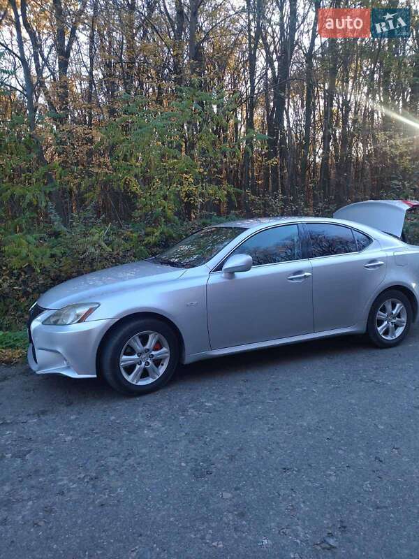 Lexus Is (2007)