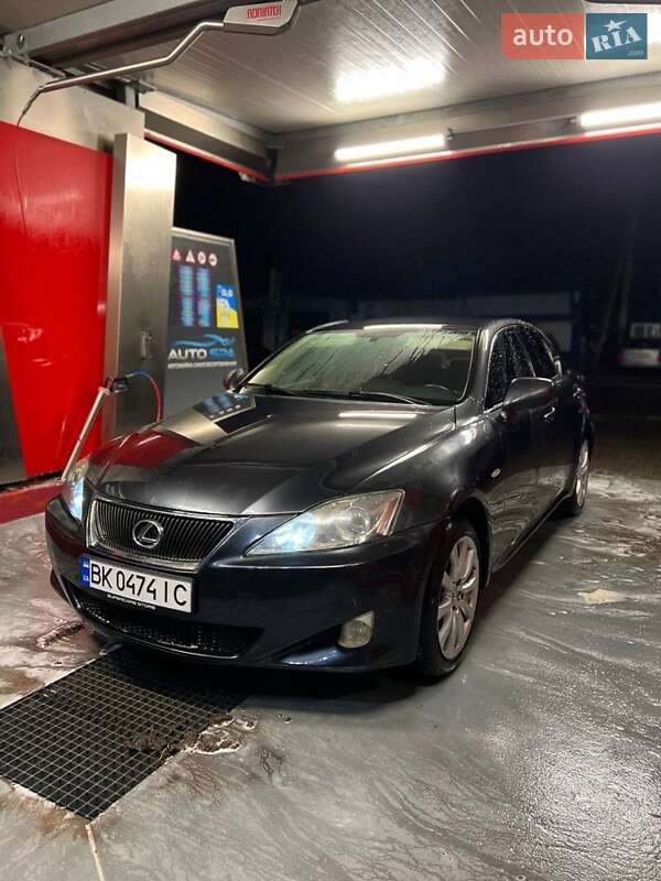 Lexus Is (2007)