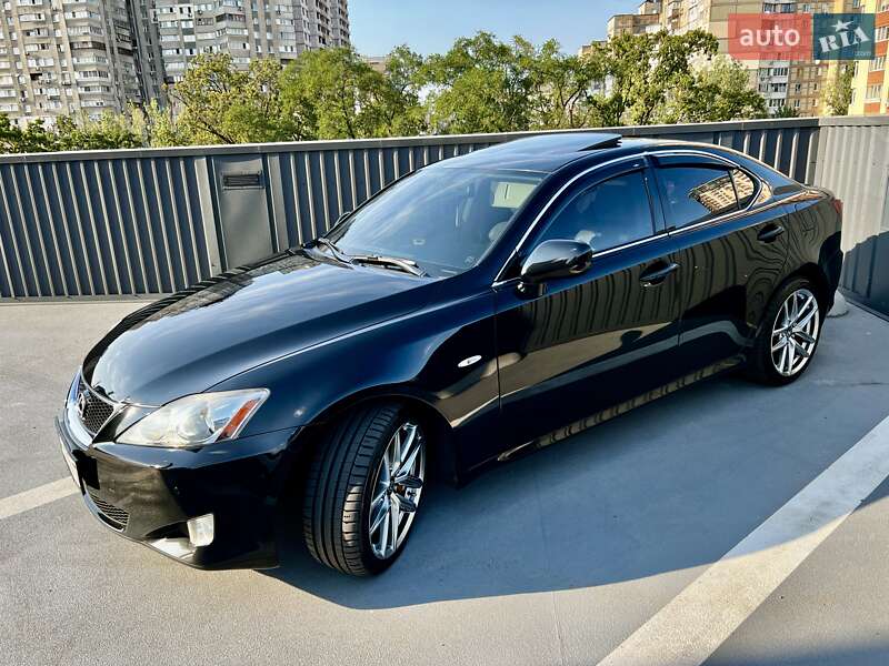 Lexus Is (2006)