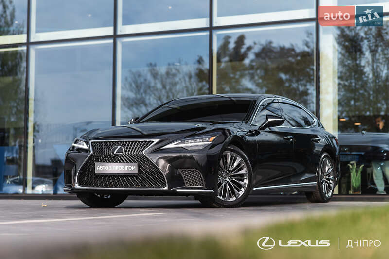 Lexus Ls (2022)