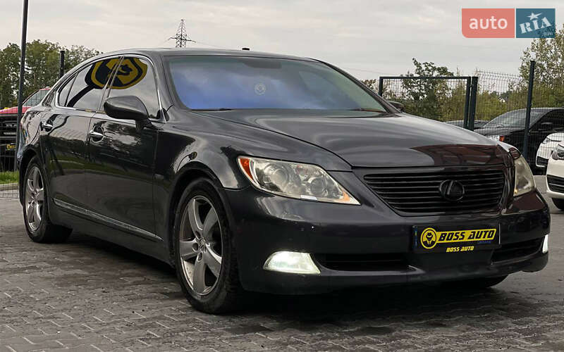 Lexus Ls (2008)