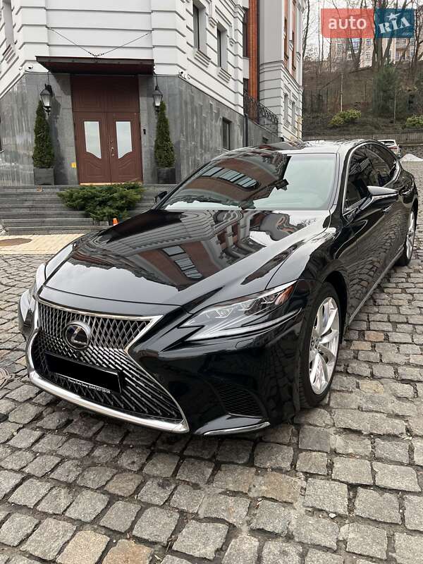 Lexus Ls (2017)