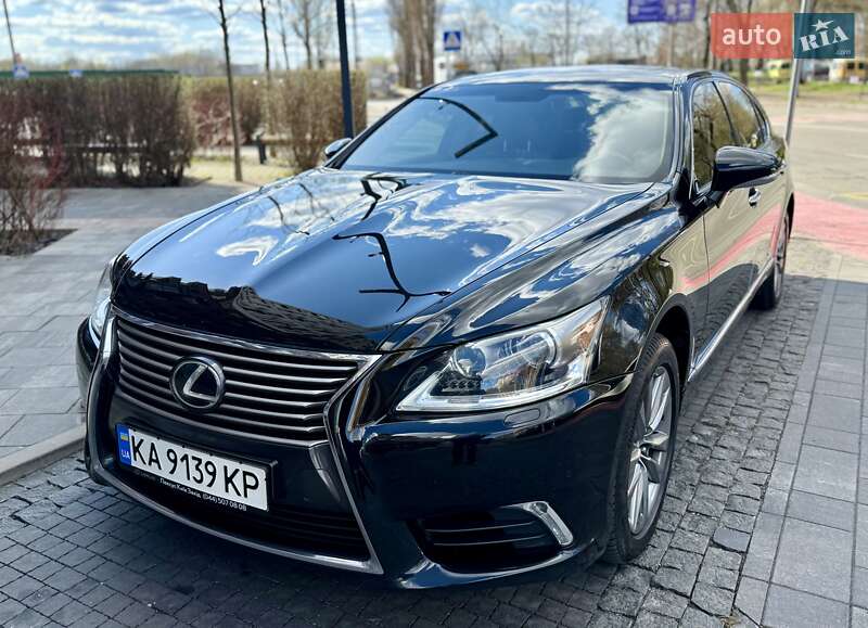 Lexus Ls (2012)